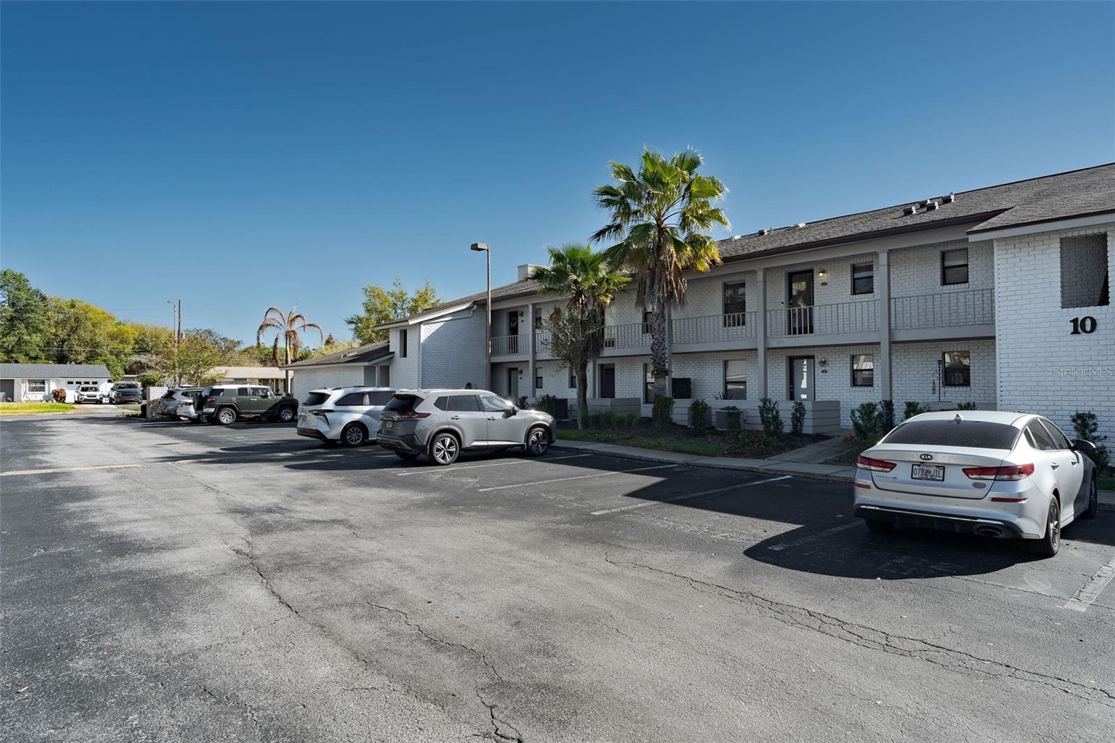 Image 27 of 30 For 3004 Plaza Terrace Drive 3004