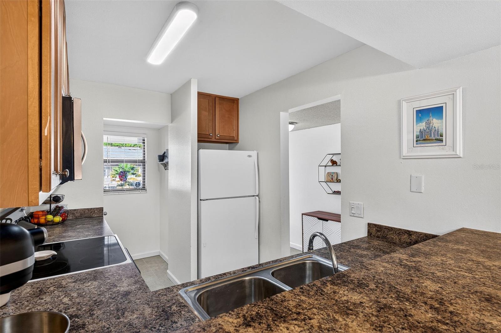 Image 4 of 30 For 3004 Plaza Terrace Drive 3004