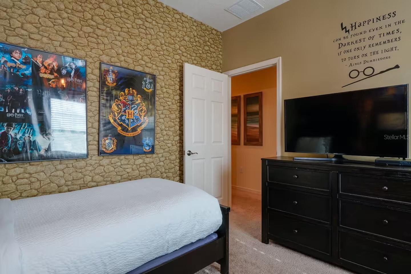 Image 14 of 44 For 3201 Gold Lane