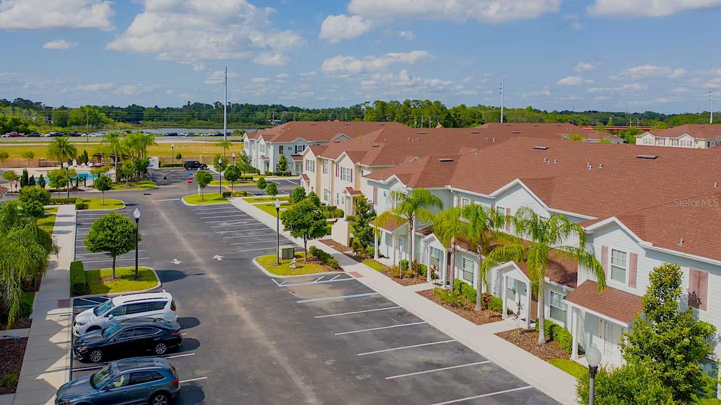 Image 2 of 44 For 3201 Gold Lane