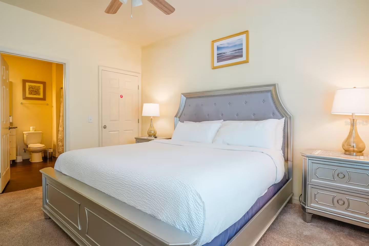 Image 8 of 44 For 3201 Gold Lane