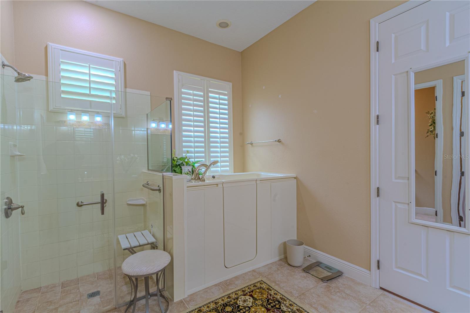 Image 18 of 35 For 1249 Green Vista Circle