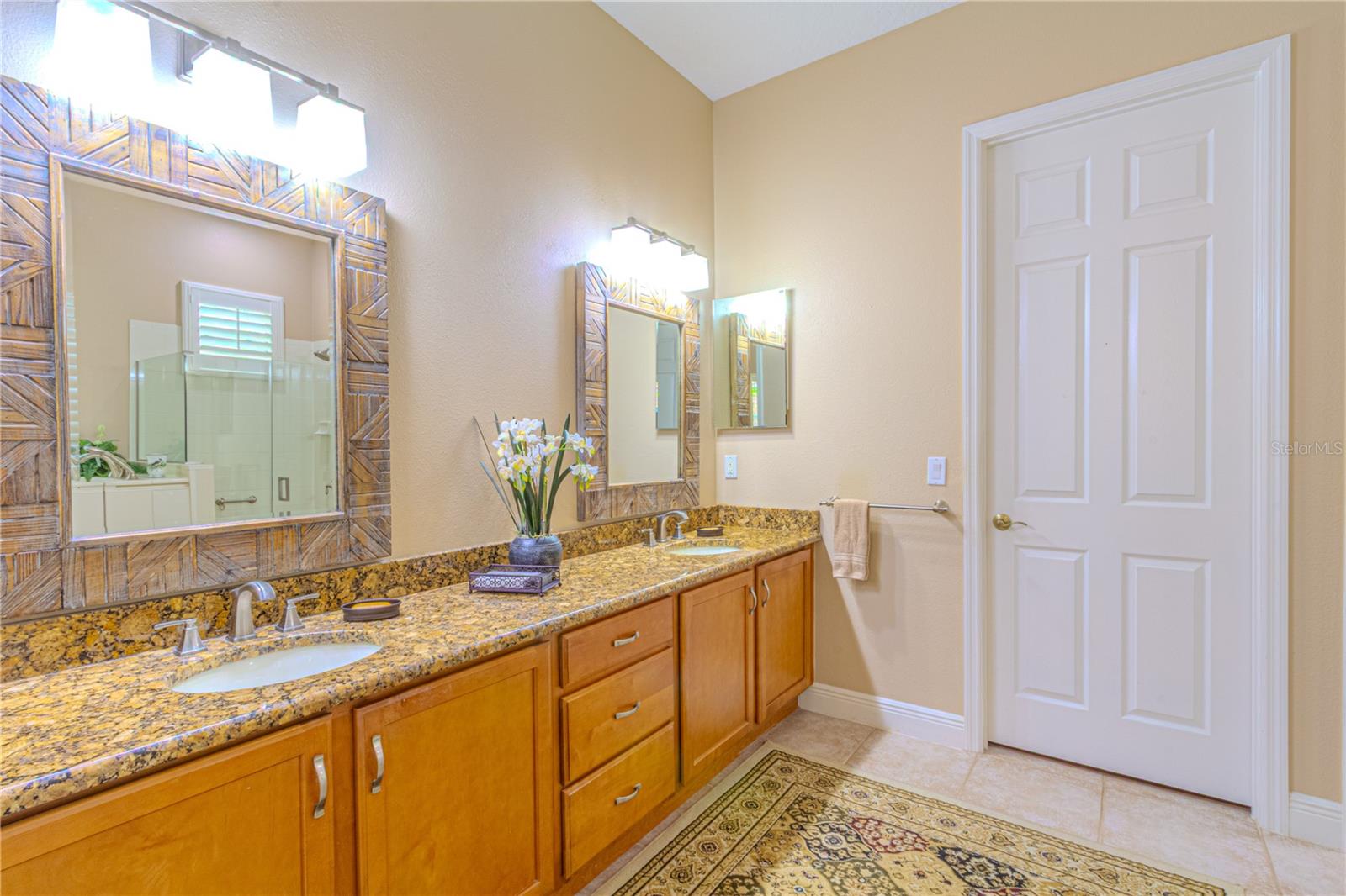 Image 19 of 35 For 1249 Green Vista Circle