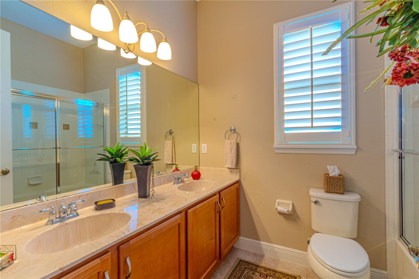 Image 23 of 35 For 1249 Green Vista Circle