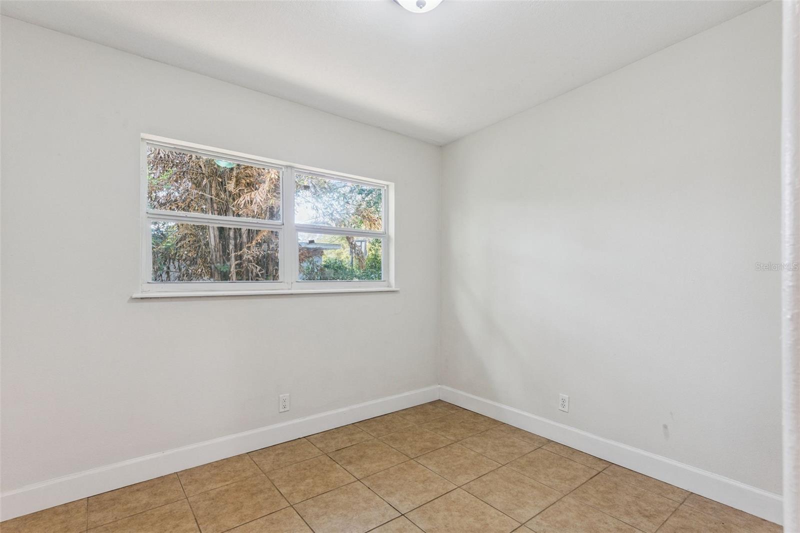 Image 8 of 24 For 205 Oakland Avenue