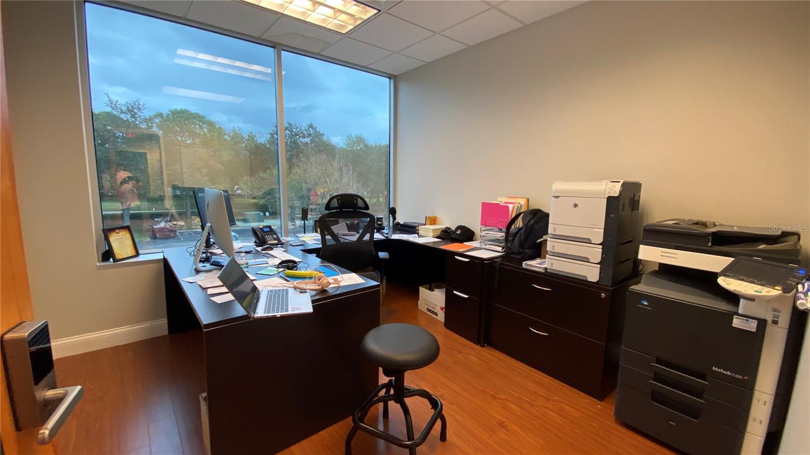 Image 10 of 11 For 6200 Metrowest Boulevard 202