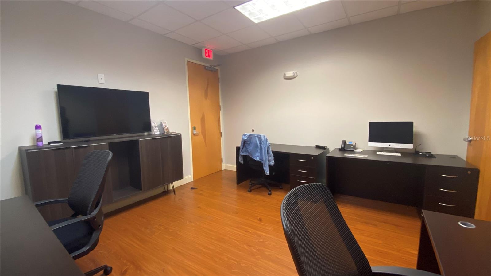 Image 7 of 11 For 6200 Metrowest Boulevard 202