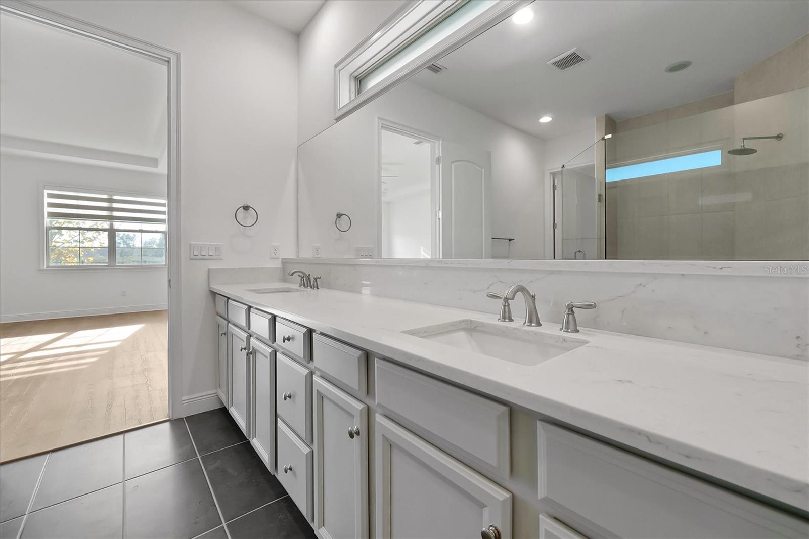 Image 18 of 63 For 13024 Bottesford Drive