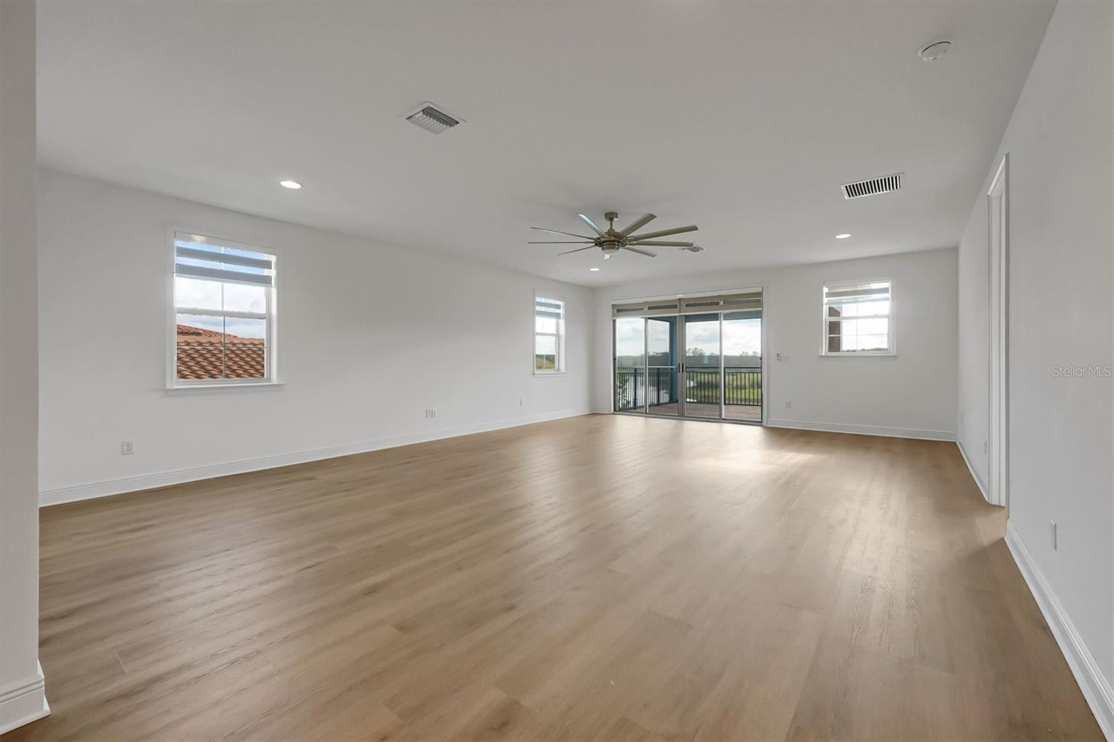 Image 24 of 63 For 13024 Bottesford Drive