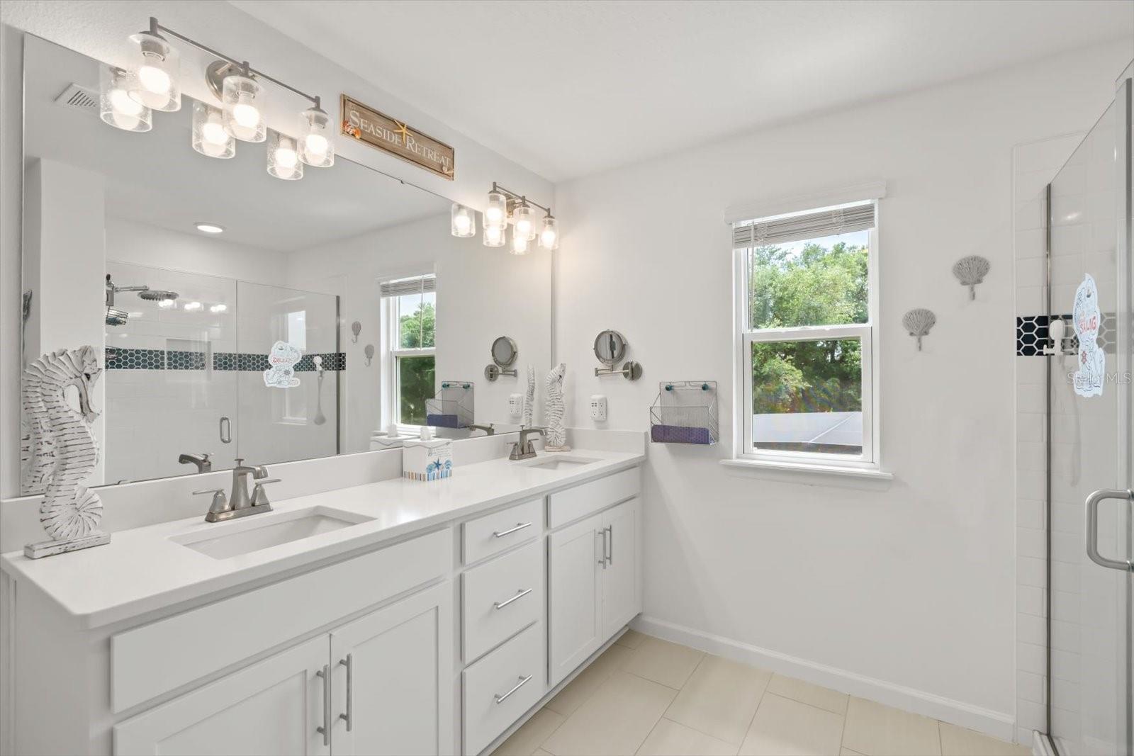 Image 20 of 50 For 10260 Spring Lake Drive