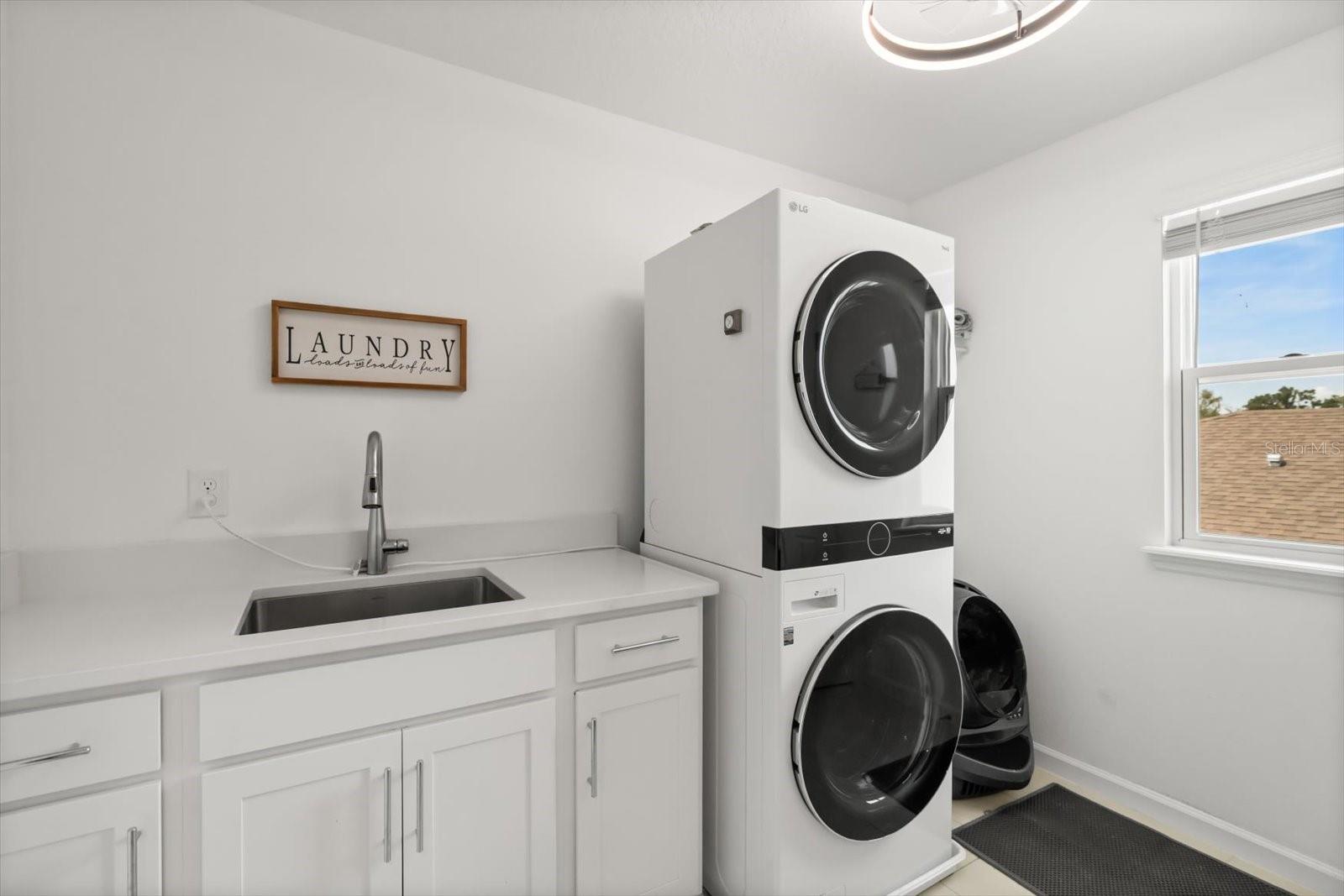 Image 25 of 50 For 10260 Spring Lake Drive