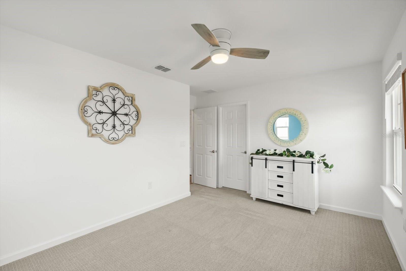 Image 27 of 50 For 10260 Spring Lake Drive