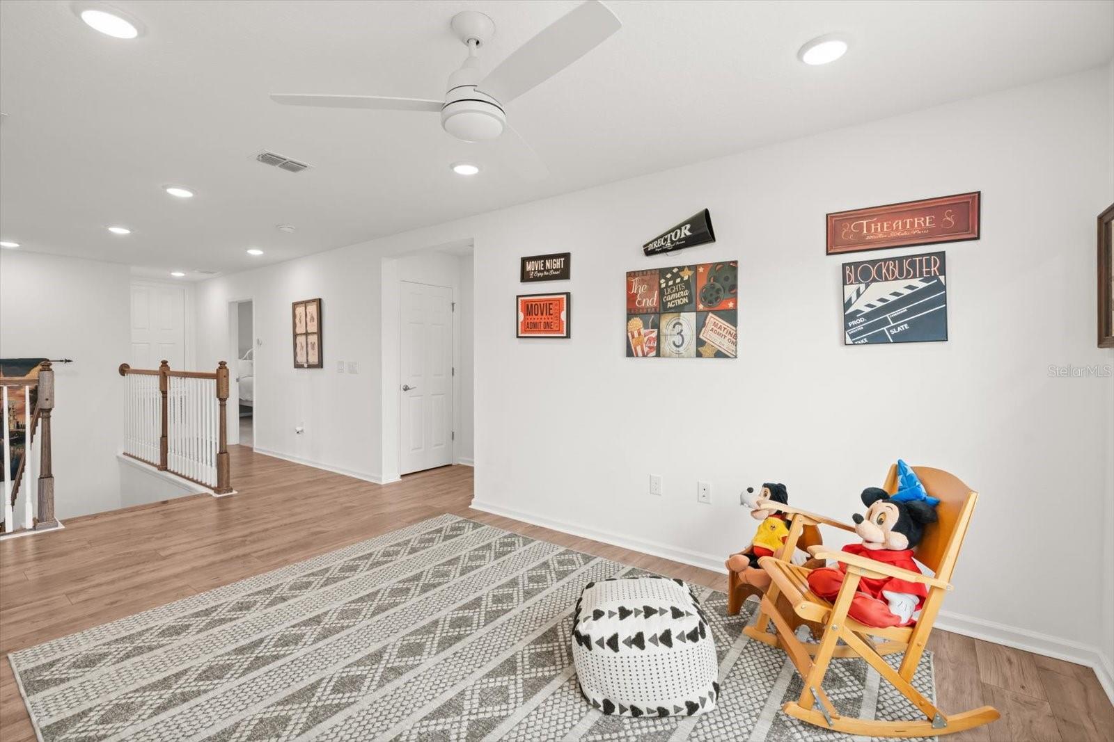 Image 28 of 50 For 10260 Spring Lake Drive