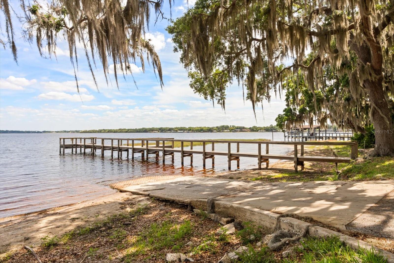 Image 37 of 50 For 10260 Spring Lake Drive