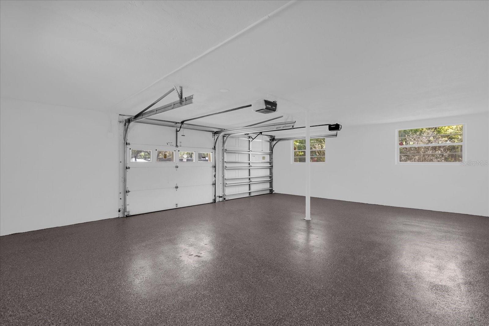 Image 22 of 35 For 1610 Glenwood Road