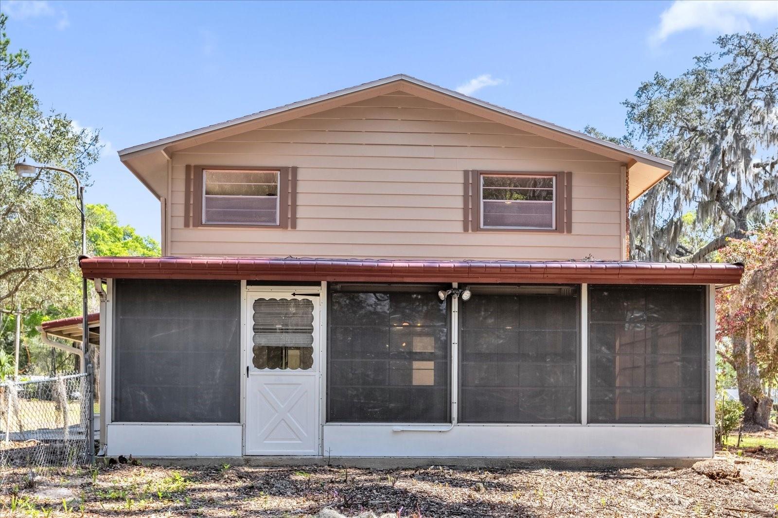 Image 28 of 35 For 1610 Glenwood Road