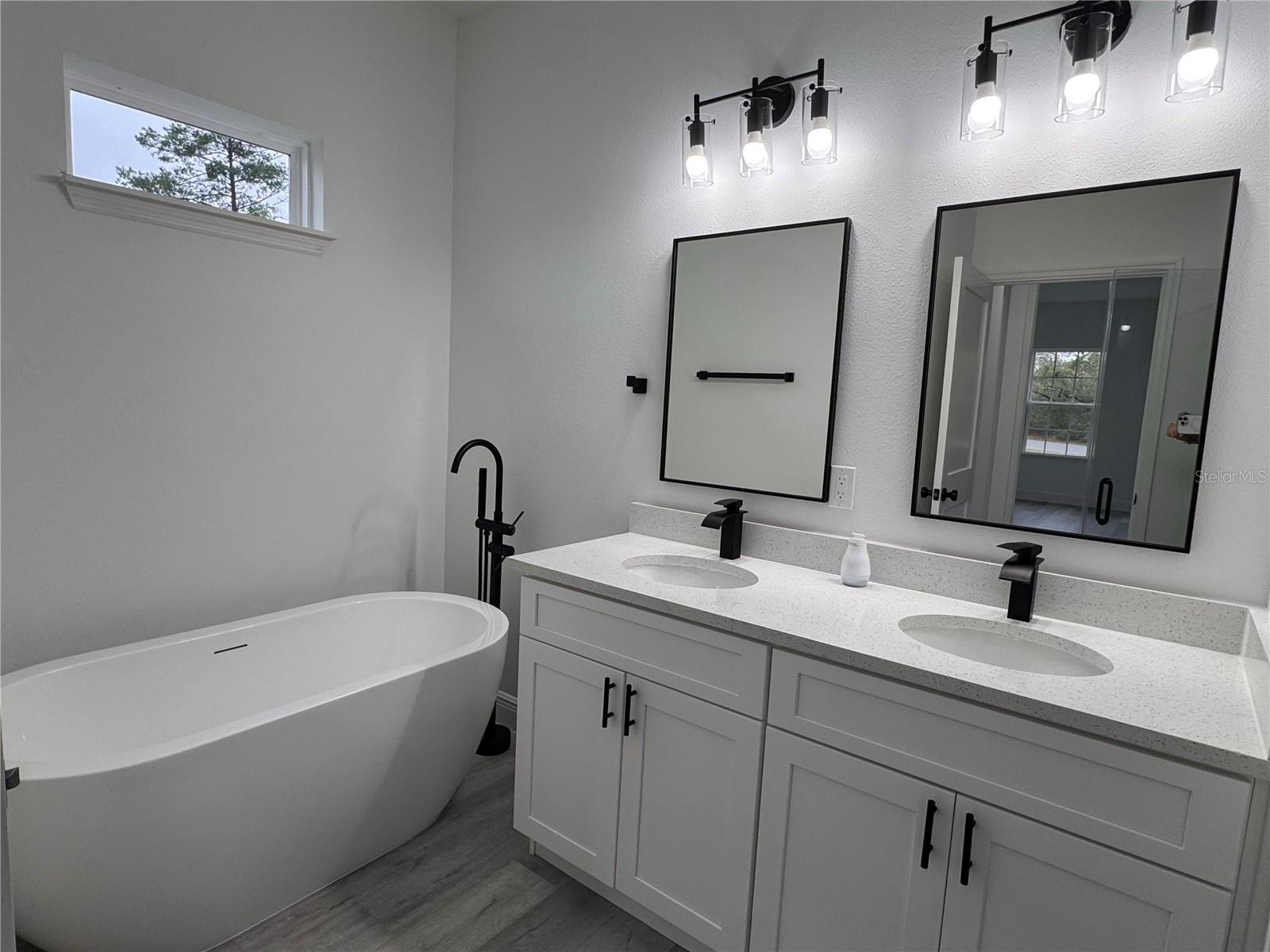 Image 15 of 33 For 4875 159th Lane Road