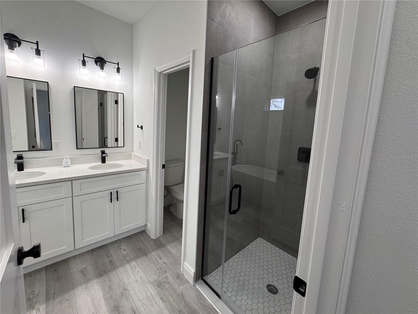 Image 16 of 33 For 4875 159th Lane Road