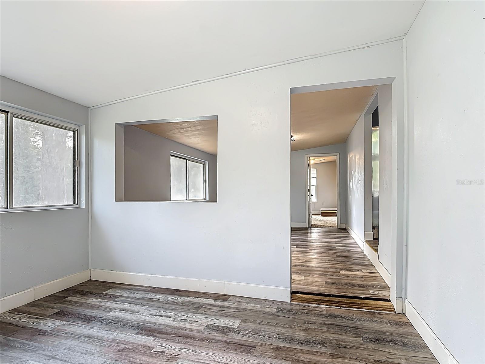 Image 11 of 51 For 9010 Concord Road