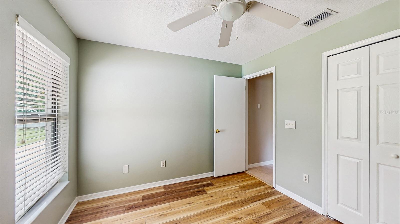 Image 23 of 31 For 5130 Sun Palm Drive