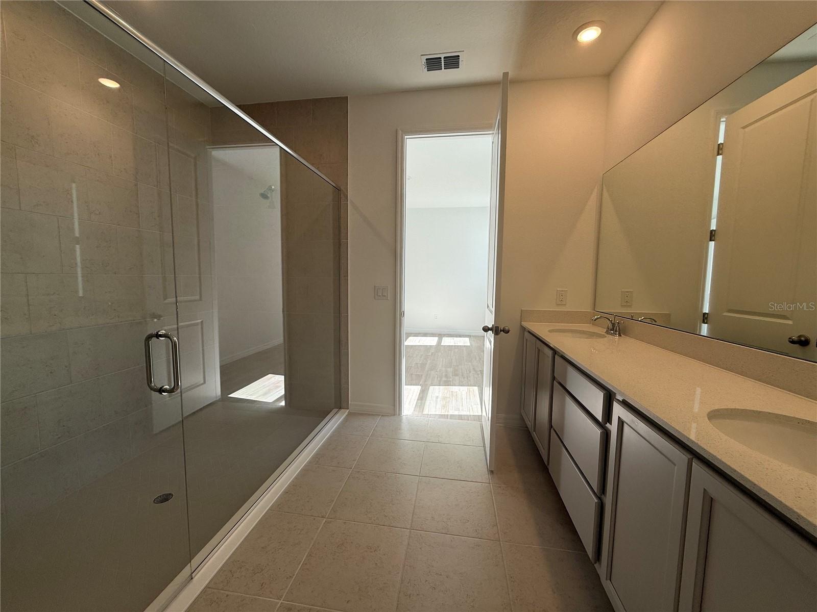 Image 17 of 23 For 17651 Japonica Bloom Drive