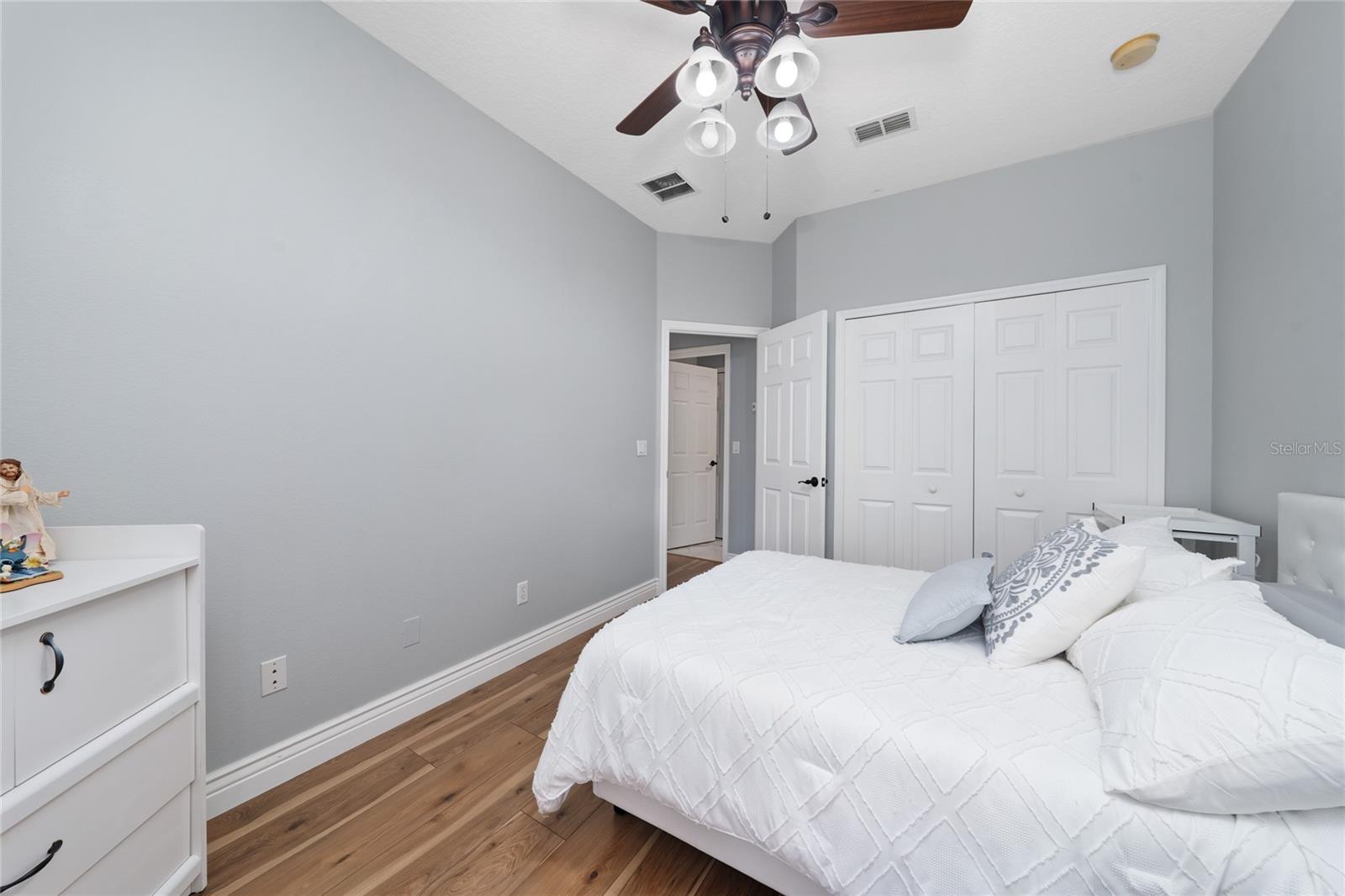 Image 21 of 42 For 2719 Star Grass Circle