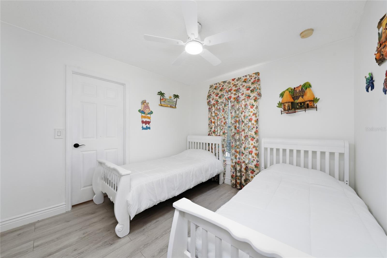 Image 25 of 42 For 2719 Star Grass Circle