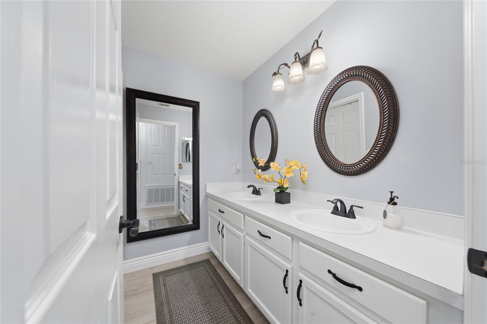 Image 29 of 42 For 2719 Star Grass Circle