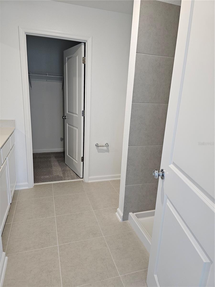 Image 17 of 35 For 3386 Alexander Dr