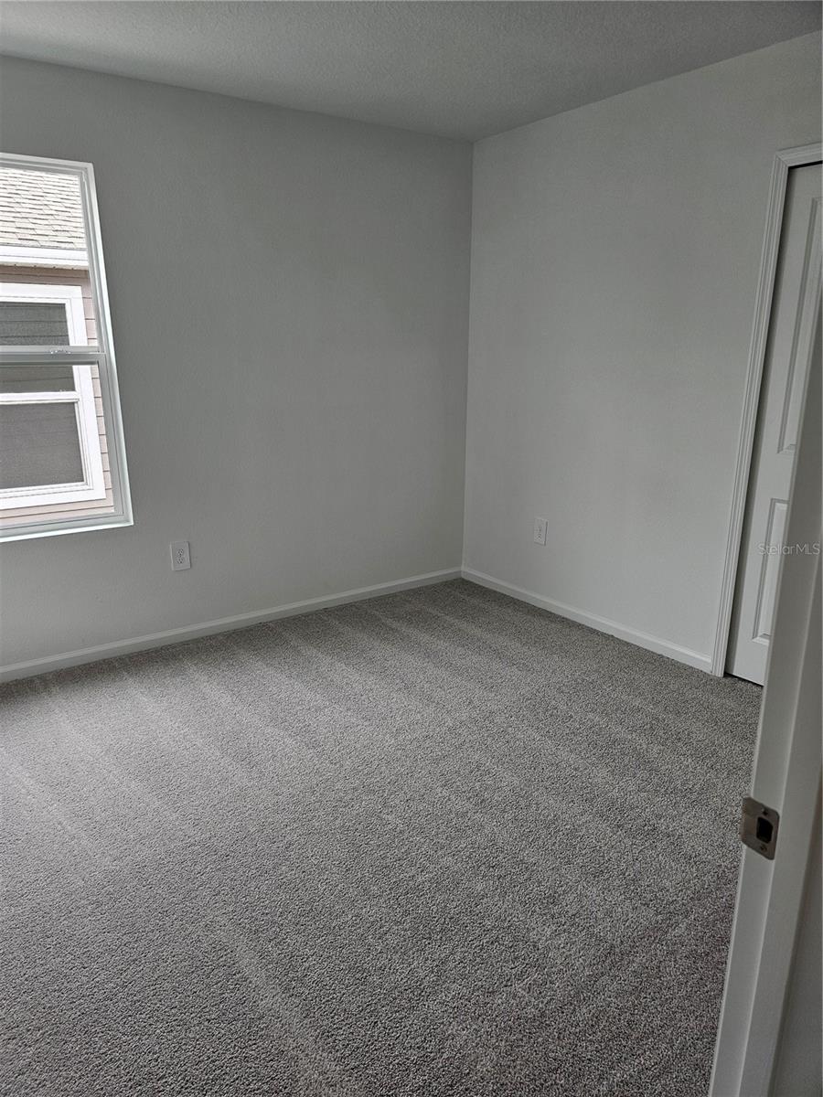 Image 21 of 35 For 3386 Alexander Dr