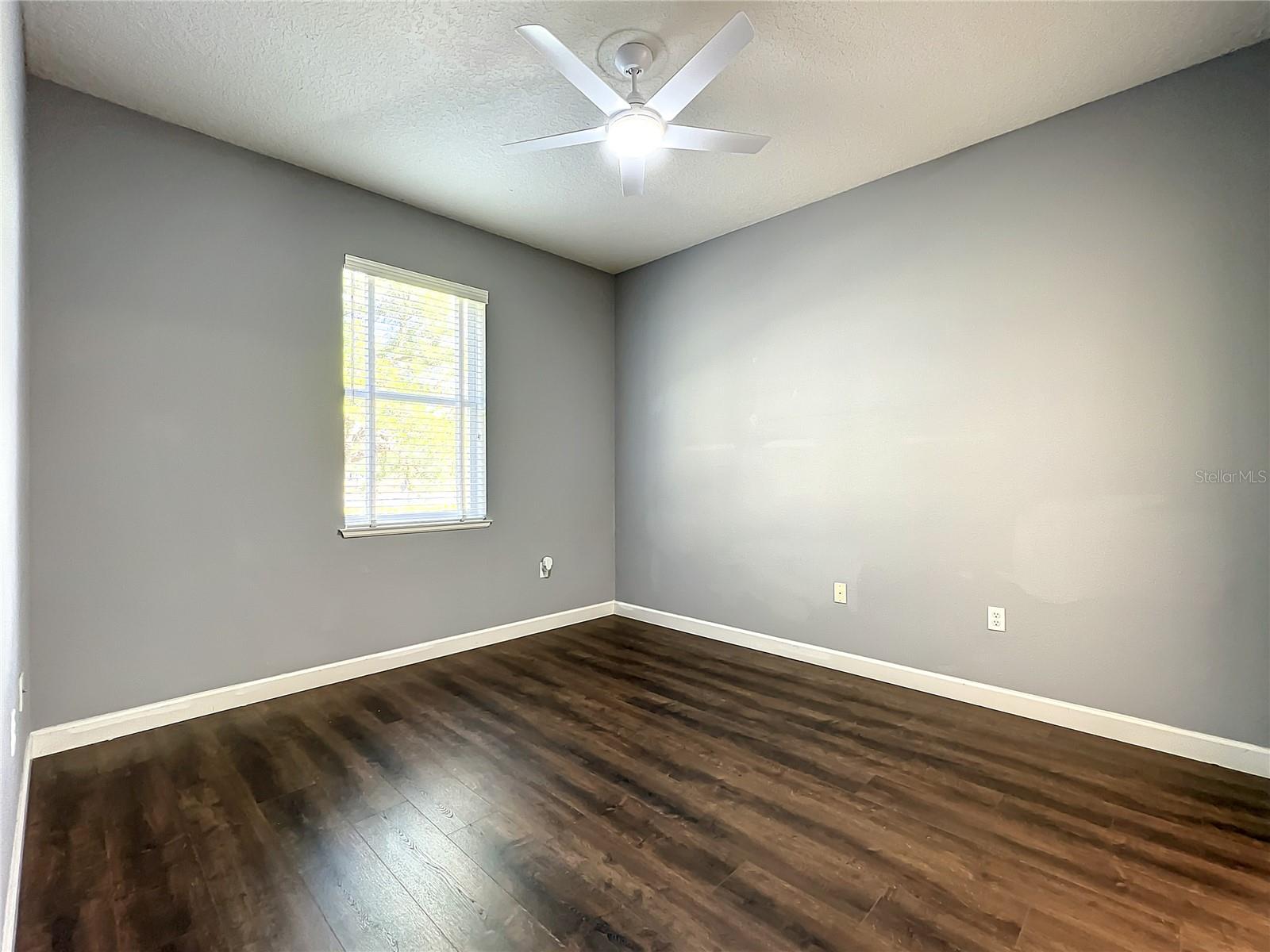 Image 33 of 73 For 10041 Oak Quarry Drive