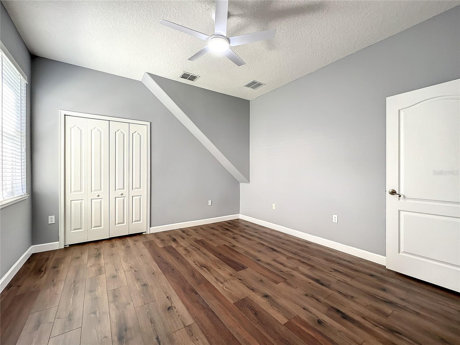 Image 36 of 73 For 10041 Oak Quarry Drive