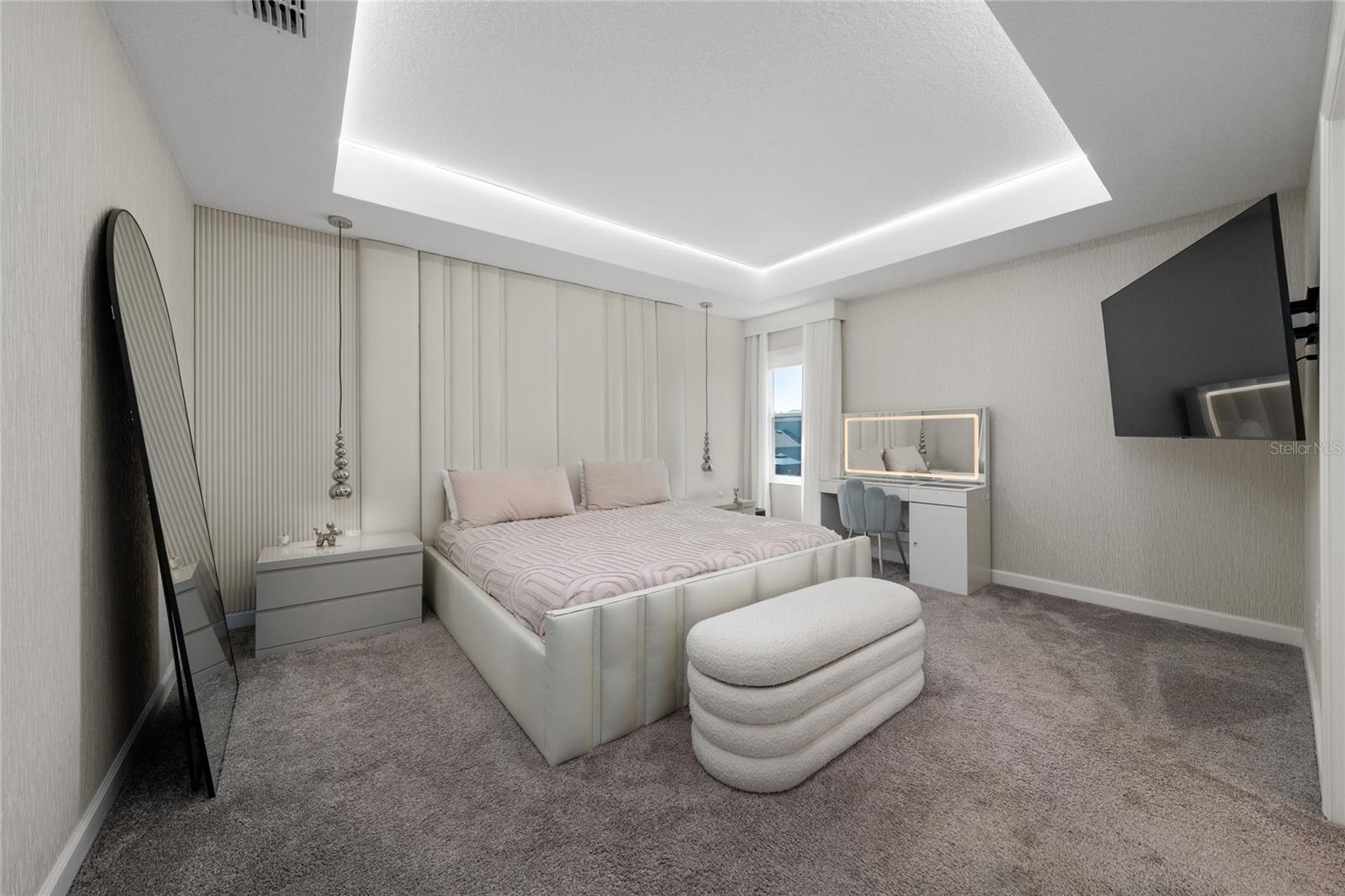 Image 21 of 37 For 11934 Language Way