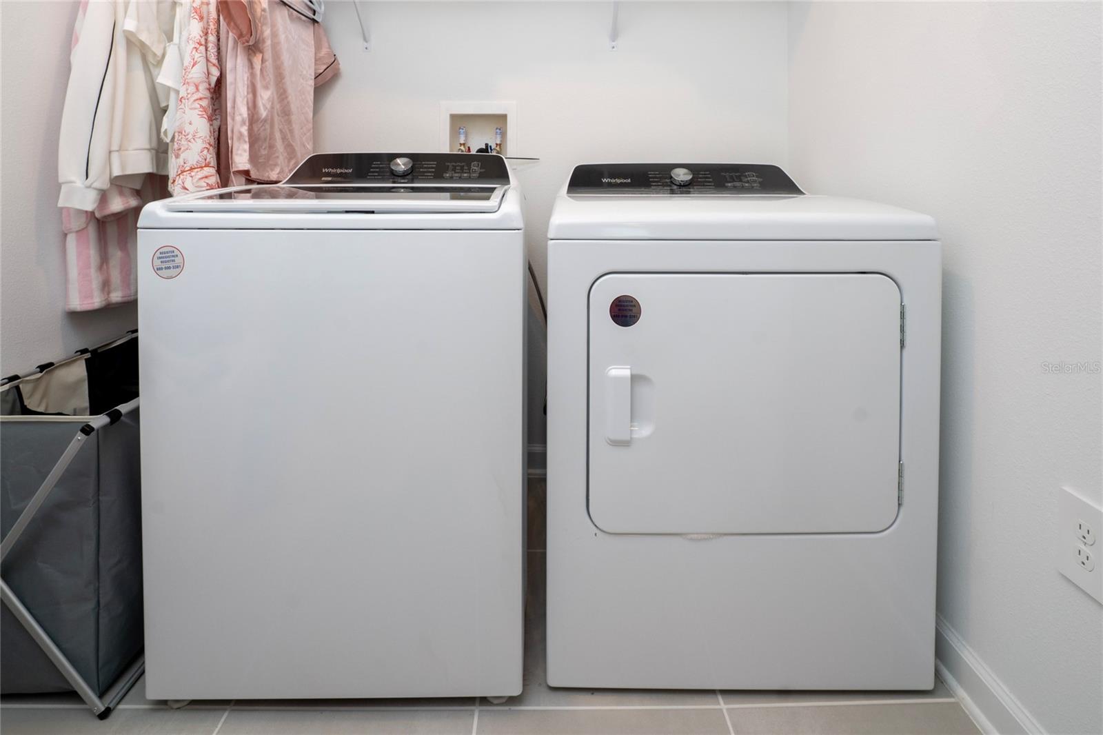 Image 33 of 37 For 11934 Language Way