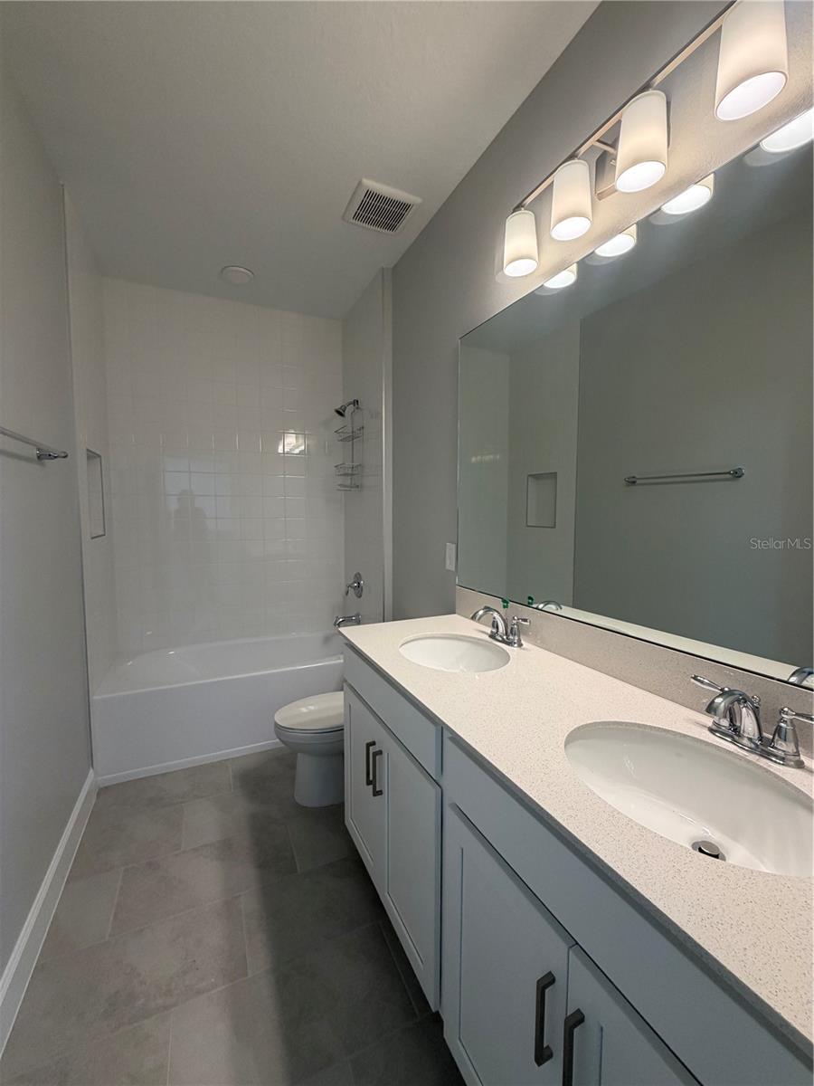 Image 20 of 32 For 1389 Lumpini Street