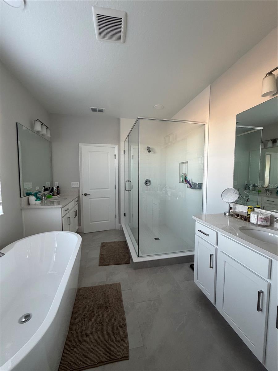 Image 28 of 32 For 1389 Lumpini Street