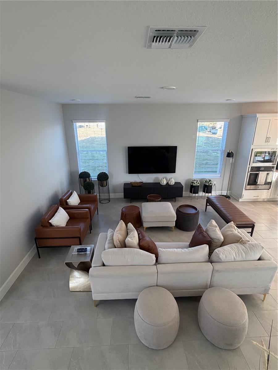 Image 8 of 32 For 1389 Lumpini Street