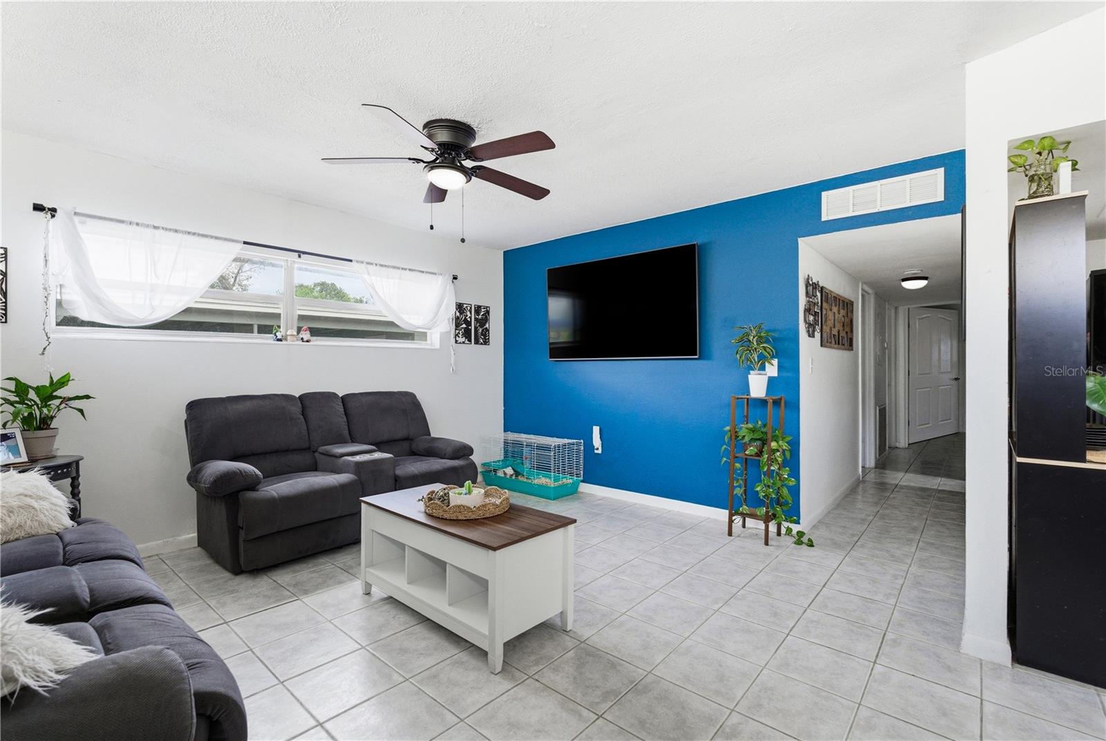 Image 3 of 17 For 2823 Hertha Avenue