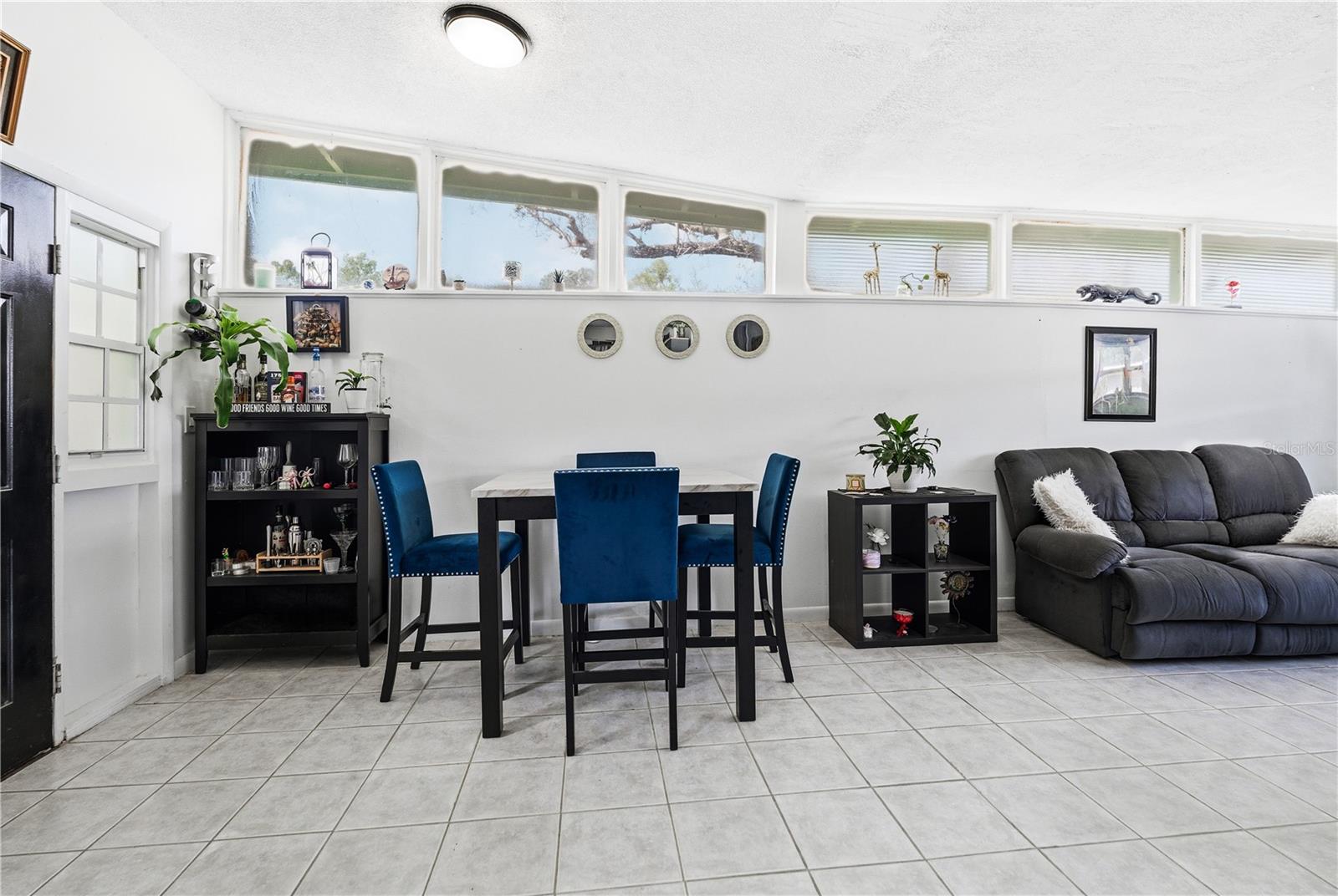 Image 7 of 17 For 2823 Hertha Avenue