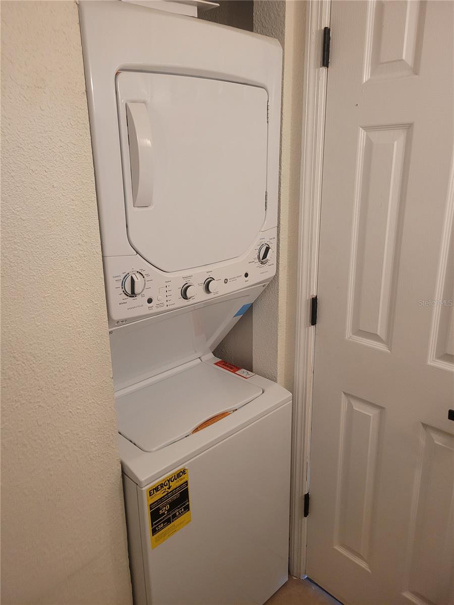 Image 14 of 26 For 1236 Dovehill Drive 1248