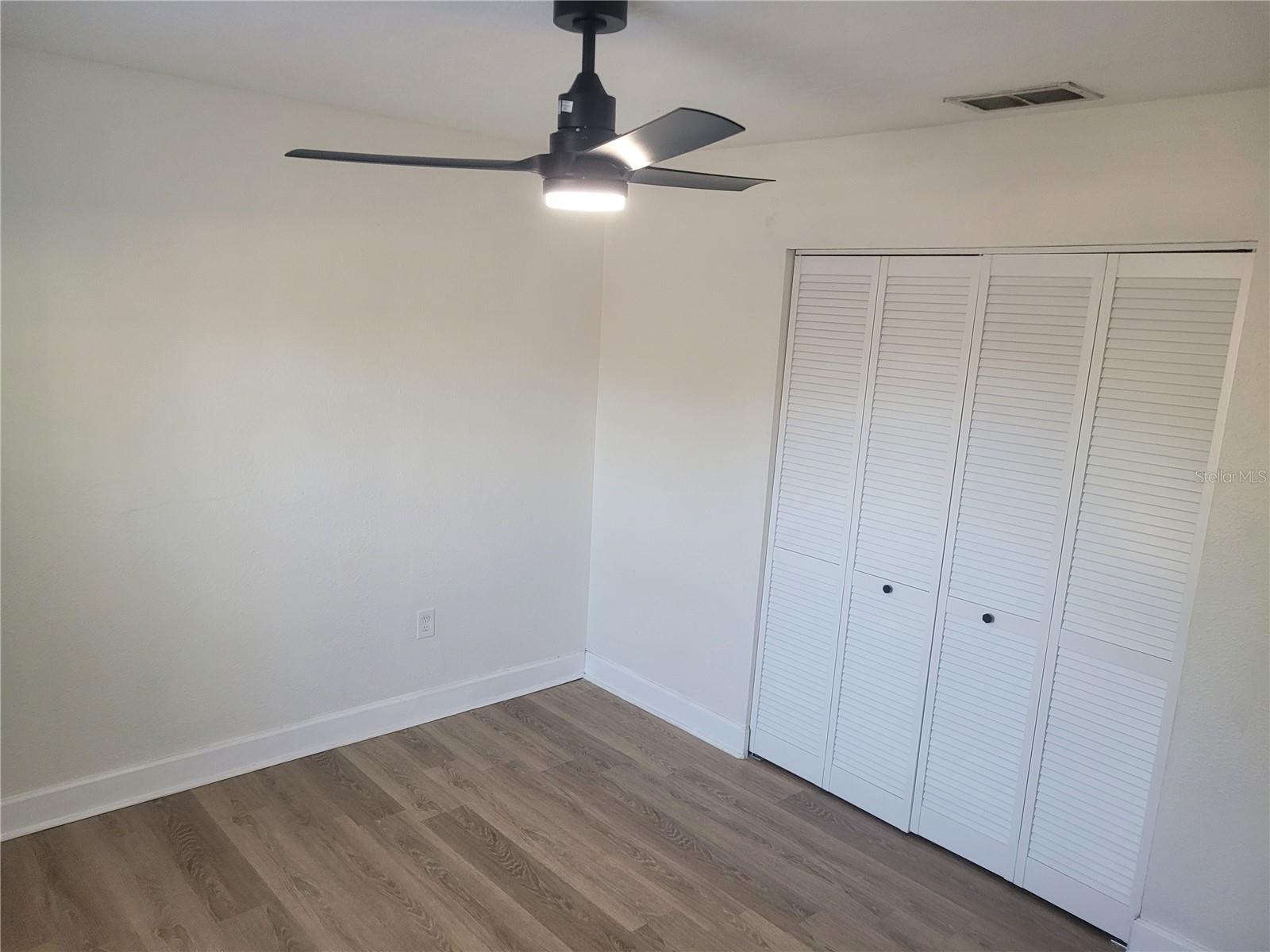 Image 18 of 26 For 1236 Dovehill Drive 1248