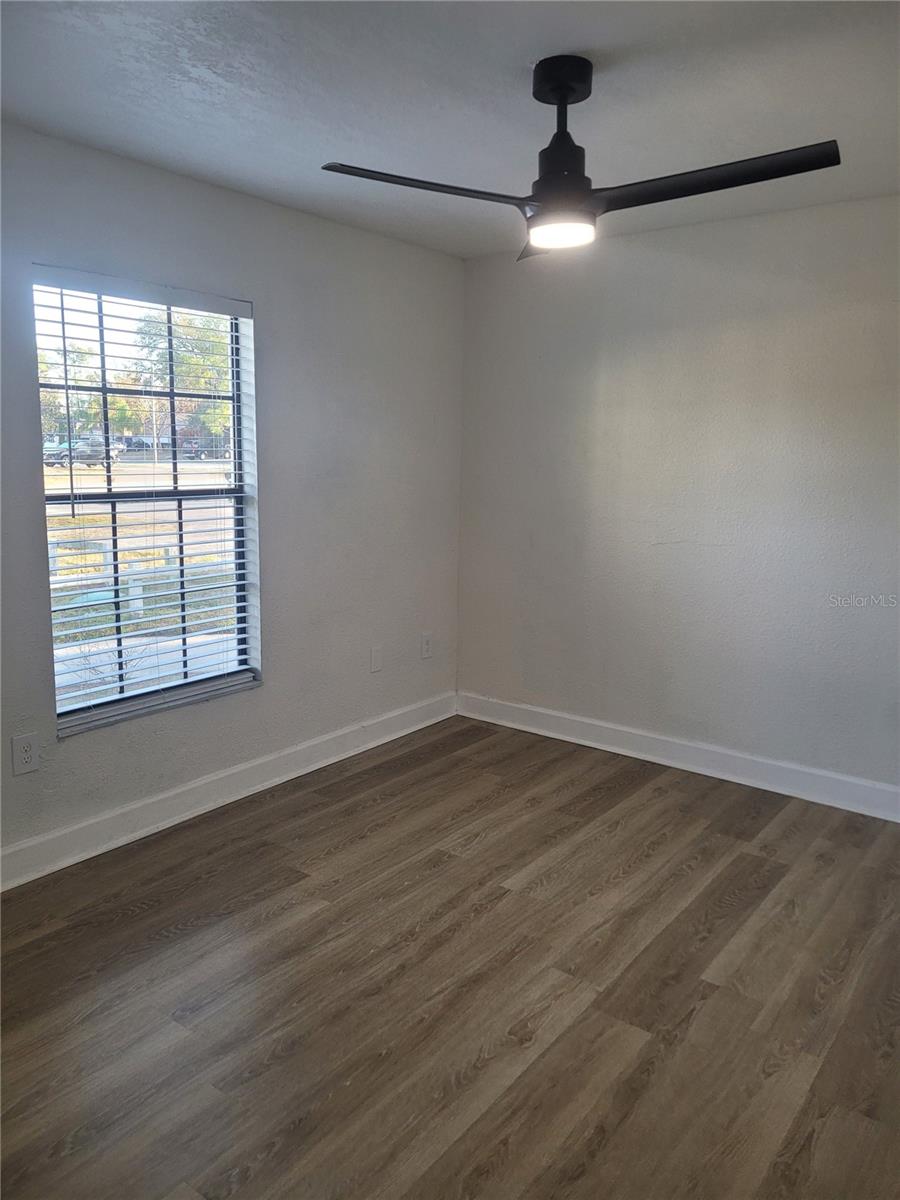 Image 19 of 26 For 1236 Dovehill Drive 1248