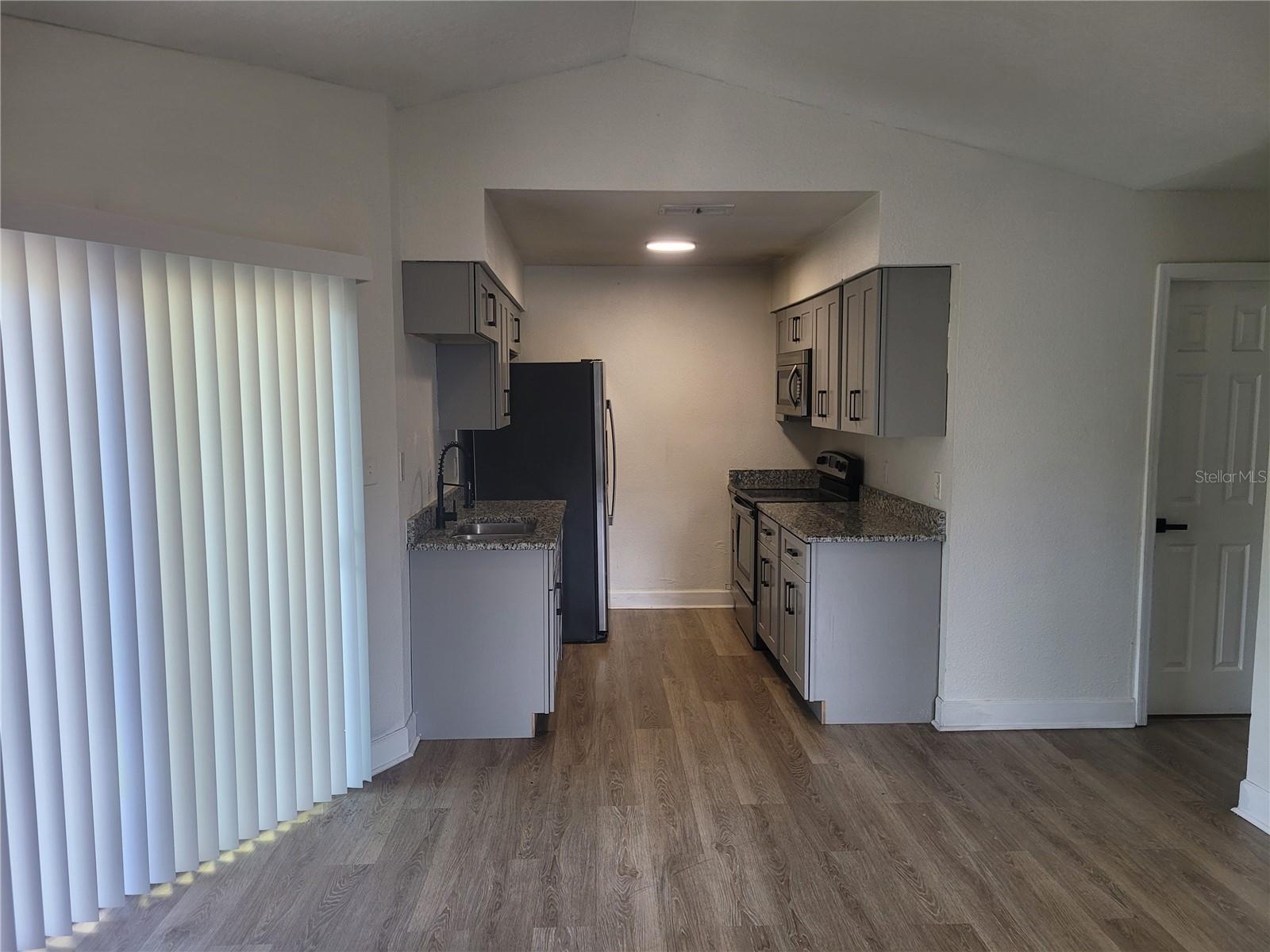 Image 6 of 26 For 1236 Dovehill Drive 1248