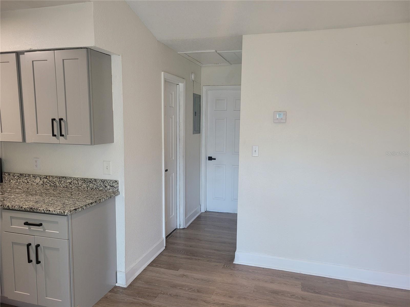 Image 8 of 26 For 1236 Dovehill Drive 1248