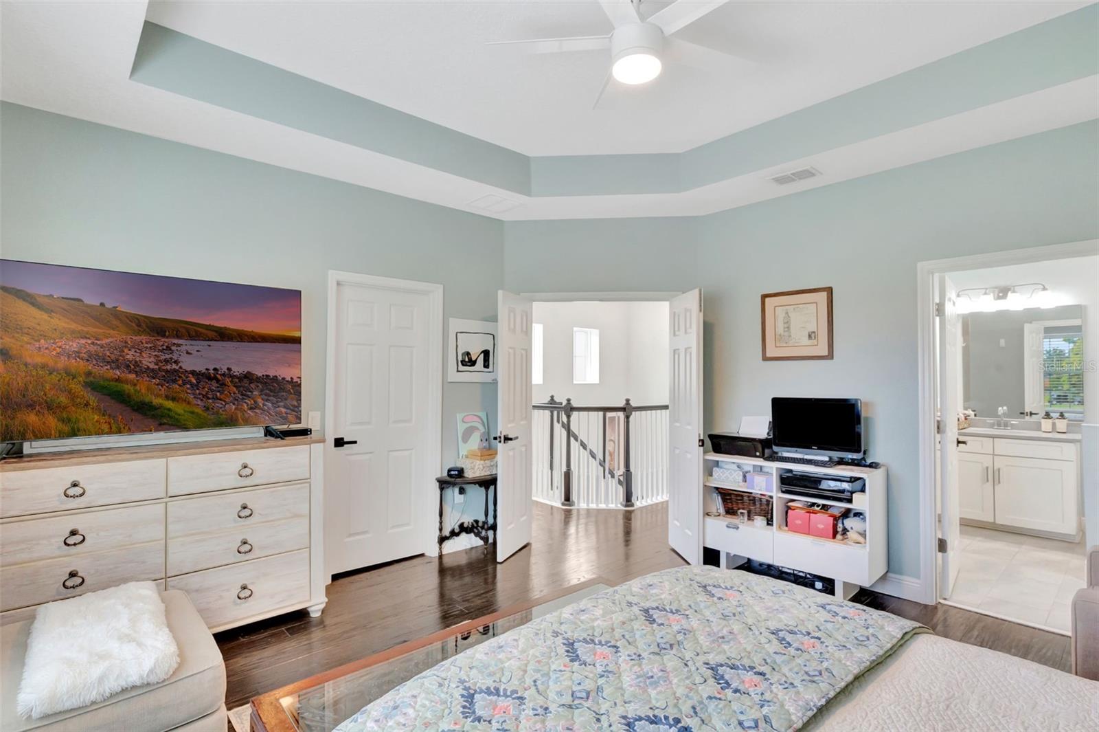 Image 23 of 41 For 4892 Beach Boulevard