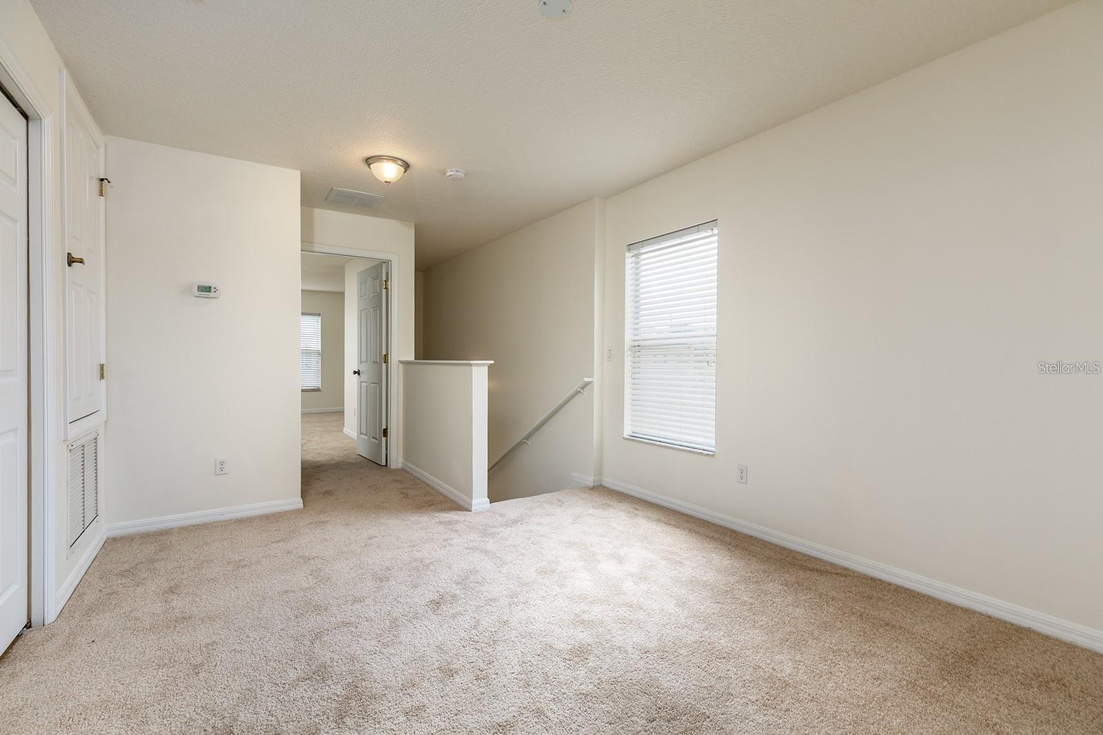 Image 10 of 21 For 4020 Pitch Pine Circle