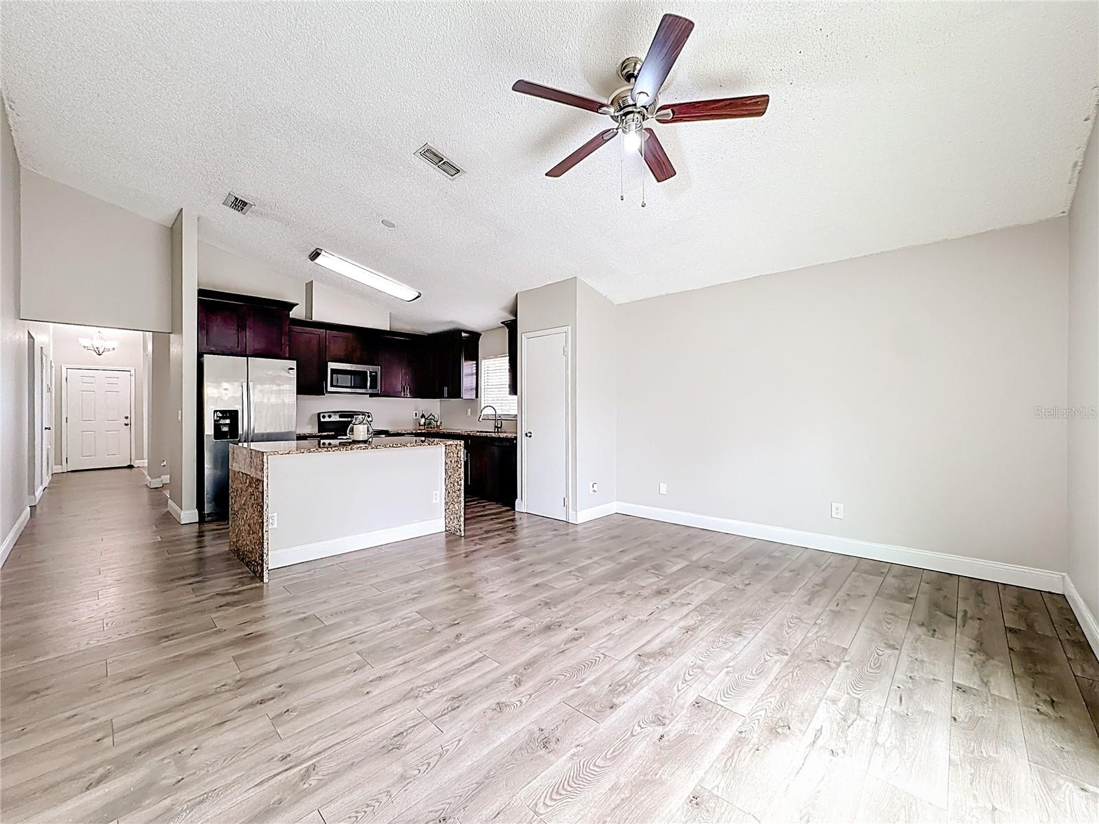 Image 12 of 35 For 6582 Meritmoor Circle