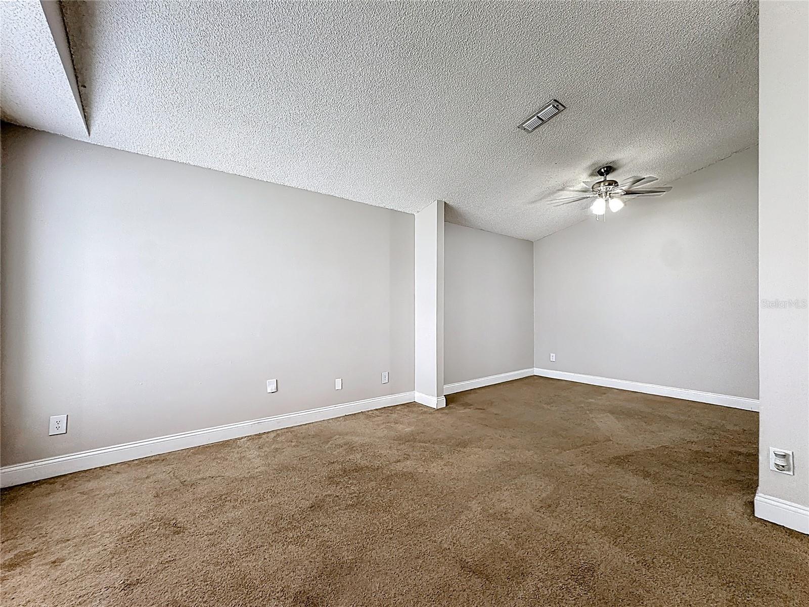 Image 25 of 35 For 6582 Meritmoor Circle