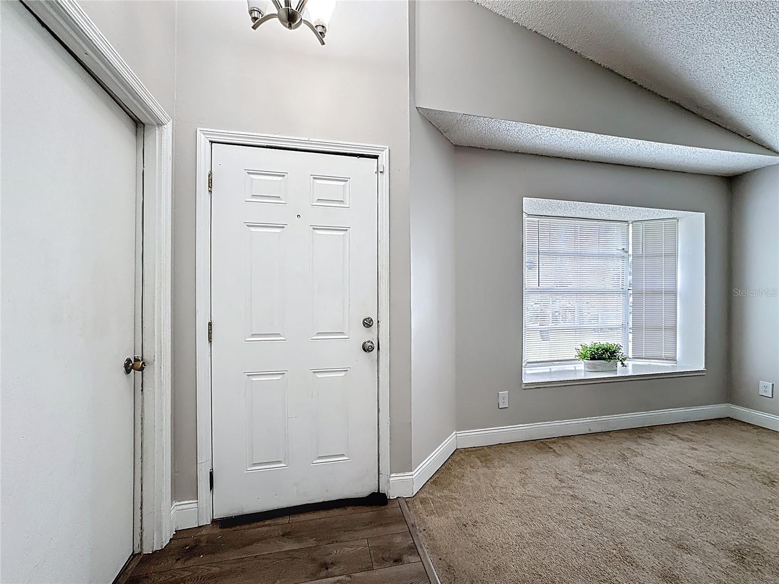 Image 29 of 35 For 6582 Meritmoor Circle