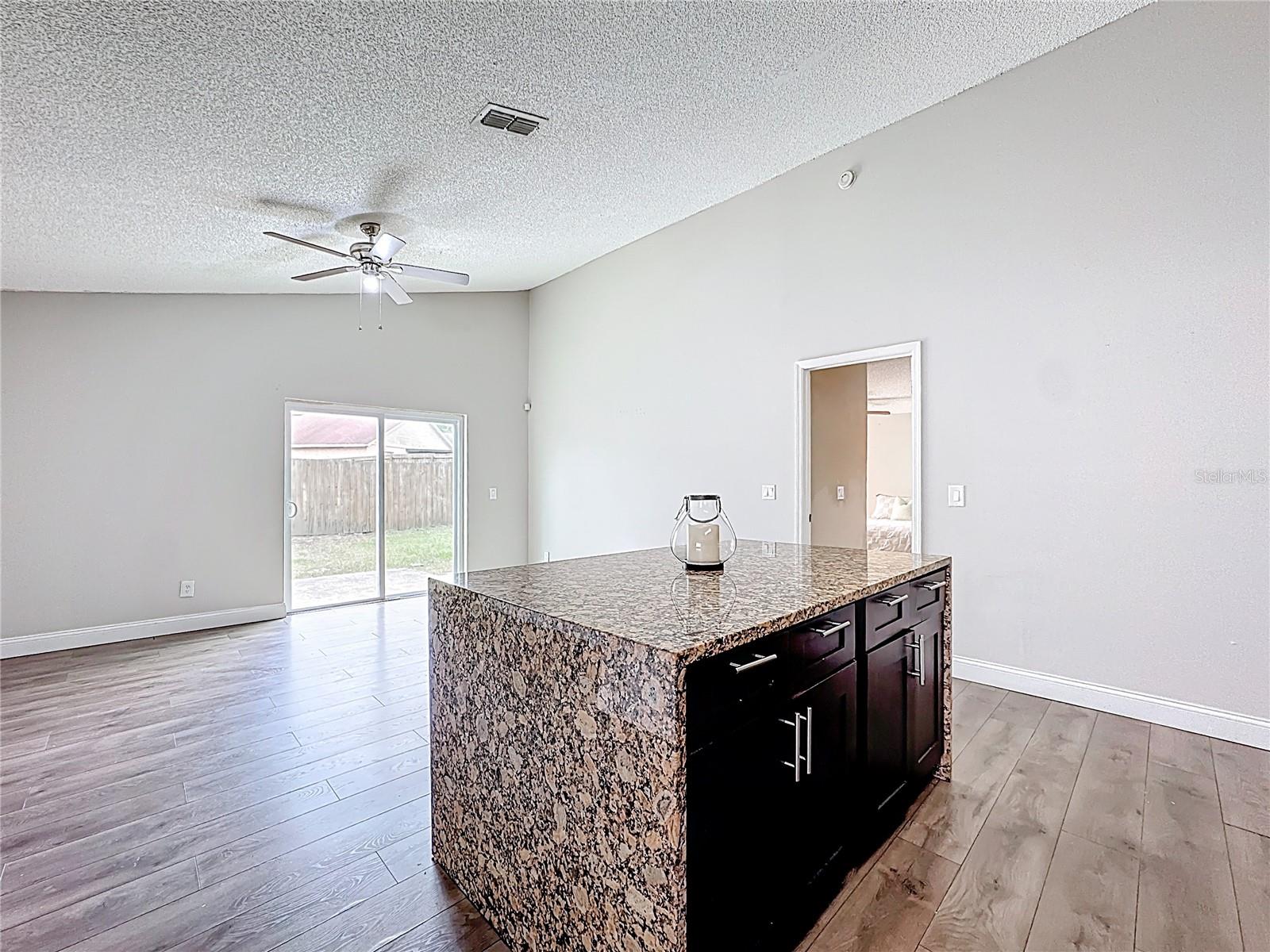 Image 9 of 35 For 6582 Meritmoor Circle